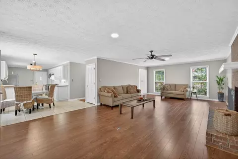 Living - 82 Cedar Blf, Winder, GA 30680 photo 2 of 4
