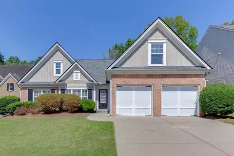 2350 Walnut Tree Ct, Buford, GA 30519