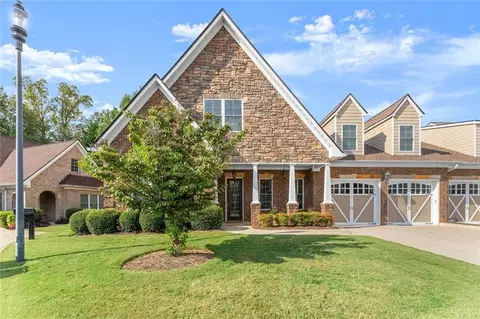2327 Sandy Oaks Dr, Marietta, GA 30066