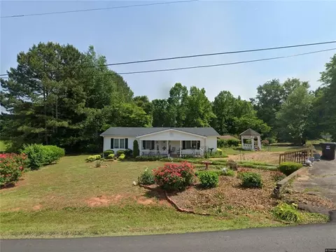 7329 Bates Dr, Cumming, GA 30040