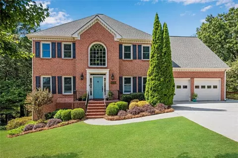1323 Beaumont Ct NW, Kennesaw, GA 30152