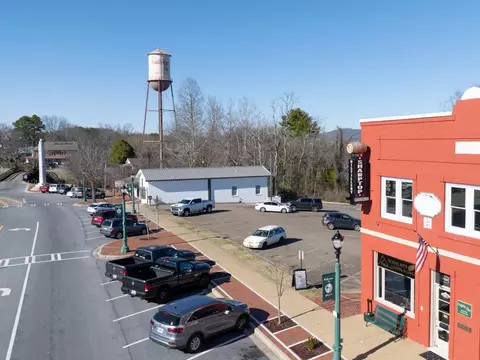 Exterior - 123 Rolling Meadow Trce, Jasper, GA 30143 photo 5 of 16