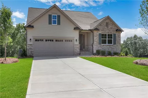 7053 Manchester Dr, Flowery Branch, GA 30542