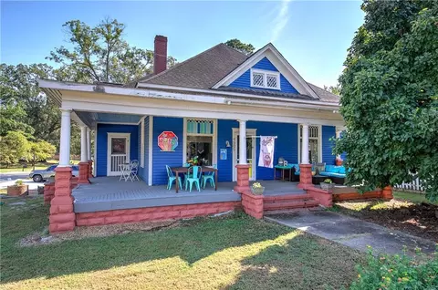 4505 Dixie Ave NW, Acworth, GA 30101