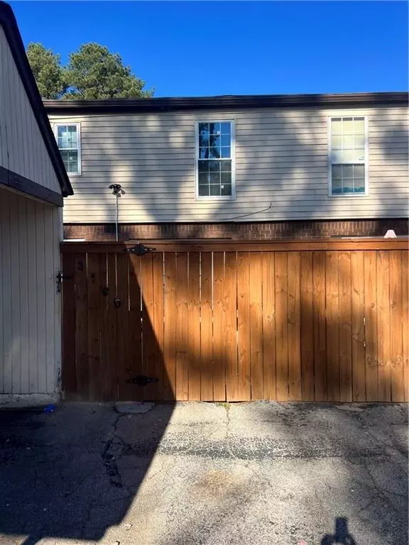 3148 Nectarine Cir, Decatur, GA 30034 photo 2