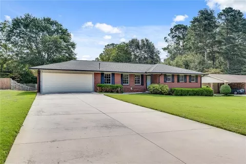3089 Ranlo Dr, Atlanta, GA 30340