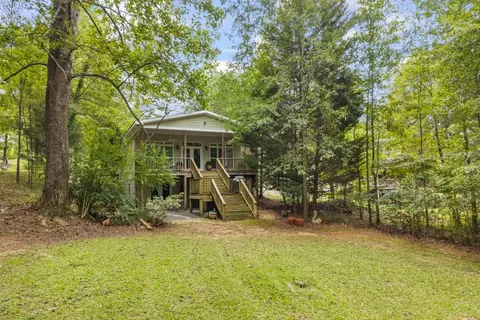 234 Mountain View Dr, Lavonia, GA 30553