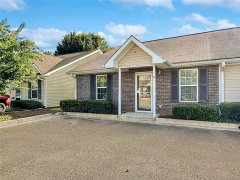 59 Brittany Ct UNIT 8, Jasper, GA 30143
