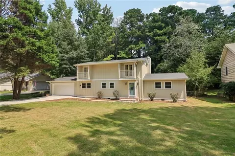 1178 Carla Joe Dr SW, Lilburn, GA 30047