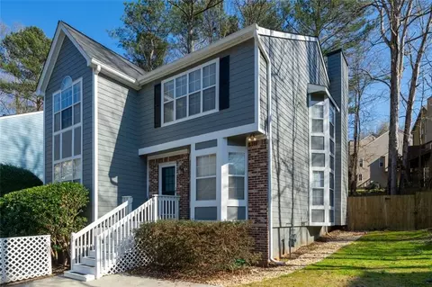 5116 Laurel Bridge Ct SE, Smyrna, GA 30082