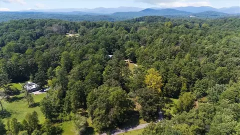 108 Chariots Dr, Dahlonega, GA 30533