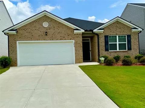 2015 Waycross Ln, Dacula, GA 30019