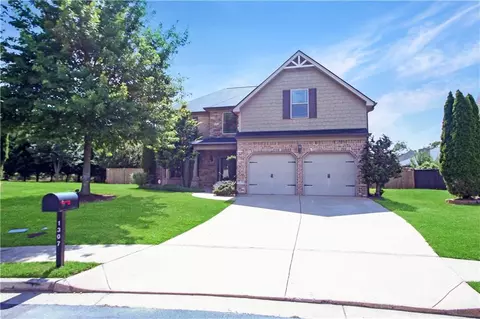 1307 Clarecastle Ln, Buford, GA 30519