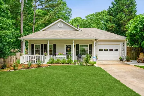 2730 Lakeridge Dr, Cumming, GA 30041