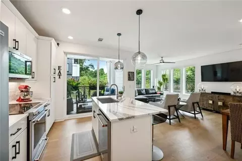 403 Pratt Dr SE #1009, Atlanta, GA 30315