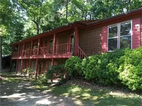2183 Chaparral Dr, Snellville, GA 30078