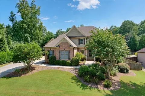 1046 Creek Side Dr, Canton, GA 30115