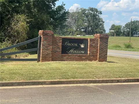 200 Clearview Dr W, Monticello, GA 31064