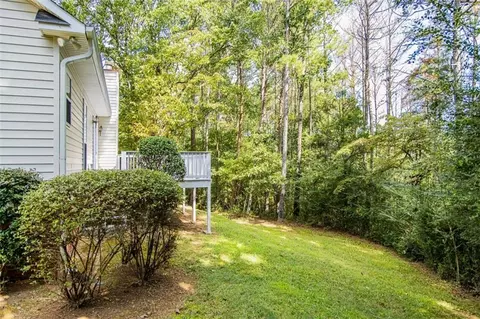 18 Devonshire Dr, Rome, GA 30161 photo 2