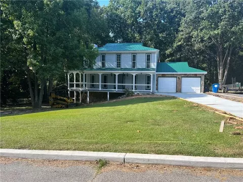 1133 Willow Trce, Grayson, GA 30017