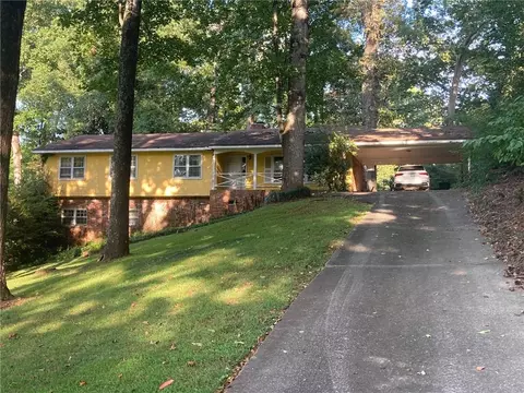 1399 Vista Leaf Dr, Decatur, GA 30033