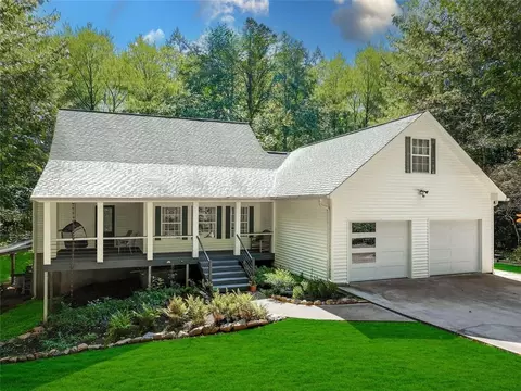 5239 Nora Dr, Douglasville, GA 30135