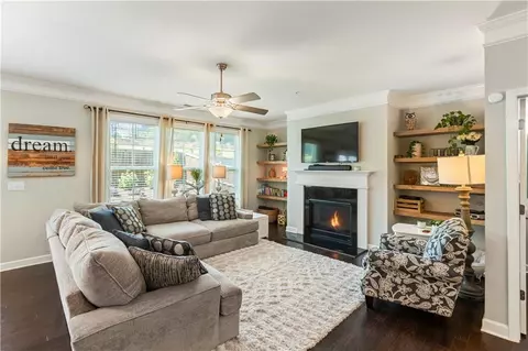 528 Mansell St, Marietta, GA 30008