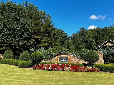 184 Clubhouse Xing, Acworth, GA 30101