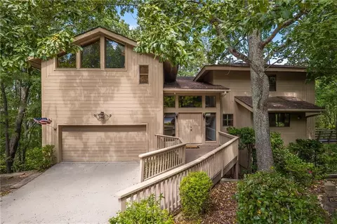 375 N Peak Dr, Johns Creek, GA 30022