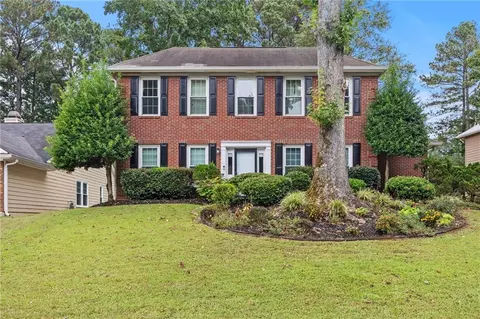 7536 Stonebridge Bay Ct, Stone Mountain, GA 30087