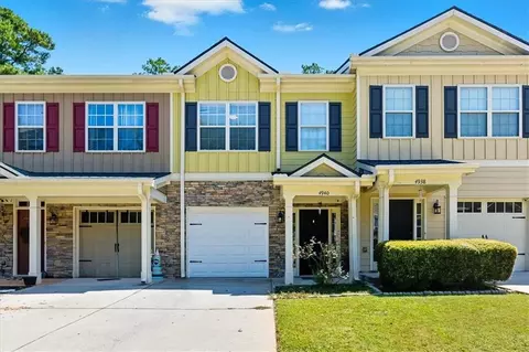 4940 Parke Brook Dr, Acworth, GA 30101