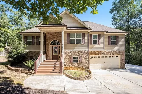 7191 Tara Dr, Villa Rica, GA 30180