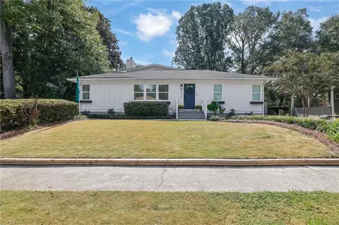 2510 Glendale Cir SE, Smyrna, GA 30080