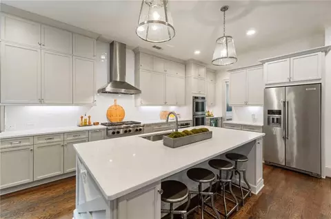 Kitchen - 3505 Keswick Dr, Chamblee, GA 30341 photo 2 of 4