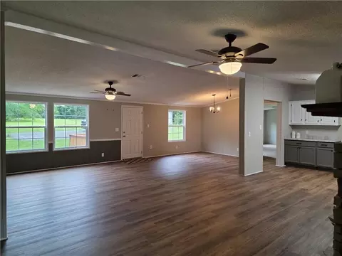 52 Floyd Rd, Forsyth, GA 31029 photo 6