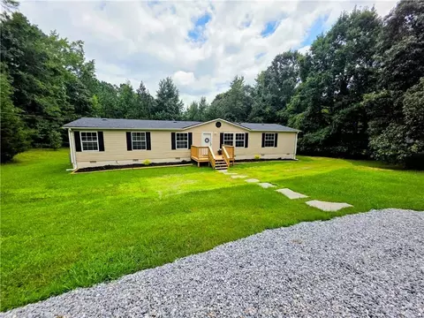 52 Floyd Rd, Forsyth, GA 31029 photo 2