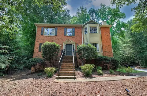 5036 India Lake Dr, Acworth, GA 30102
