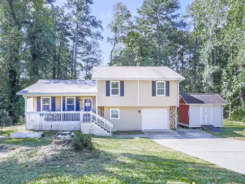 4349 Sutton Ct, Powder Springs, GA 30127