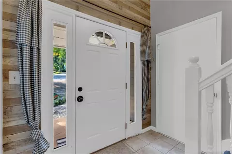 Entry Way - 101 Elberta St, Mcdonough, GA 30253 photo 2 of 8