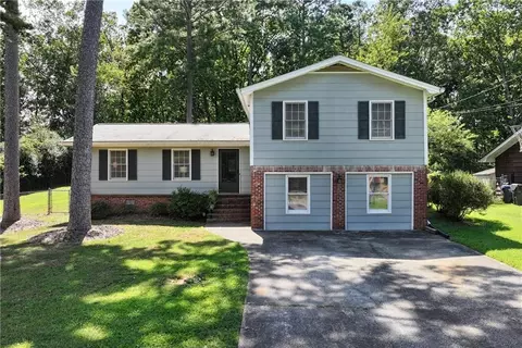 2619 Tina Ct, Duluth, GA 30096