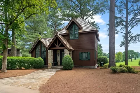 354 Cuscowilla Dr, Eatonton, GA 31024