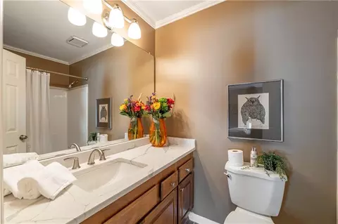 Bath - 3659 E Bay St, Duluth, GA 30096 photo 2 of 6