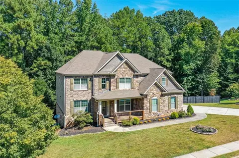5256 Middleton Pl, Acworth, GA 30101