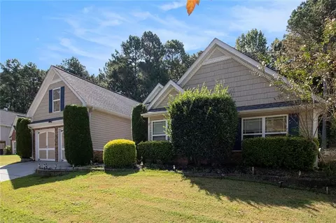 615 Hemlock Ct, Villa Rica, GA 30180