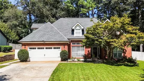 1517 Heartwood Dr, Lawrenceville, GA 30043