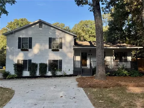 362 Doeskin Ln SE, Smyrna, GA 30082