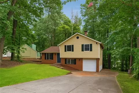 1984 Singer Way, Lithonia, GA 30058