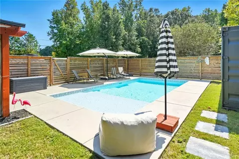 1104 Palm St, Canton, GA 30115