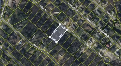 1832 Tulip Dr, Gainesville, GA 30507