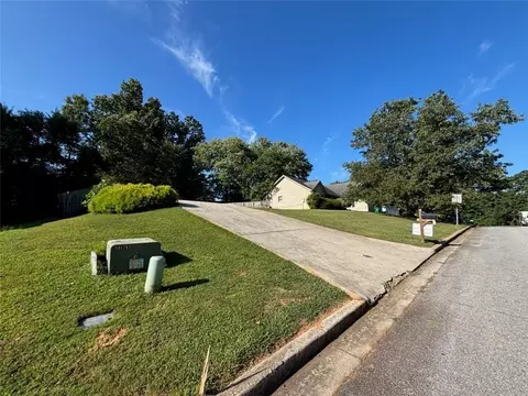 481 Stonemill Mnr, Lithonia, GA 30058